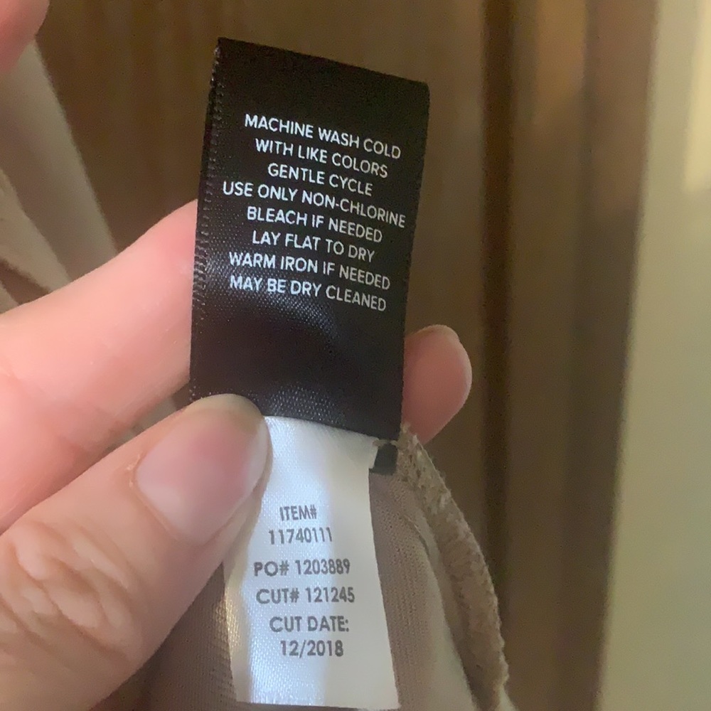 Tan jacket - Picture 4 of 4